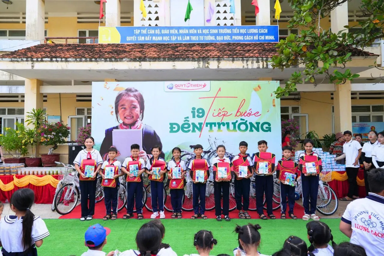 Hình ảnh minh họa các dịch vụ và lý do chọn trang cá độ bóng đá uy tín nhất Việt Nam của chúng tôi